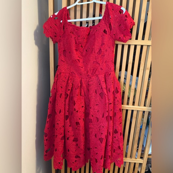 Boohoo Boutique Vibrant Red Dress - Picture 2 of 4